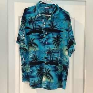 Men’s - Tropical Blue Hawaiian Button Down Shirt - Casual